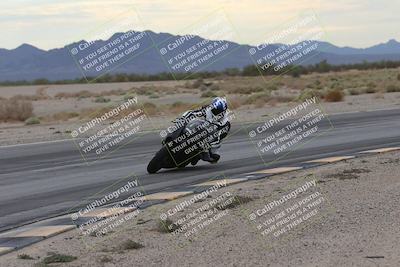 media/Sep-21-2025-Race Pace (Sun) [[98bf33ef95]]/Non Verified/3-Turn 15 Inside (9am)/